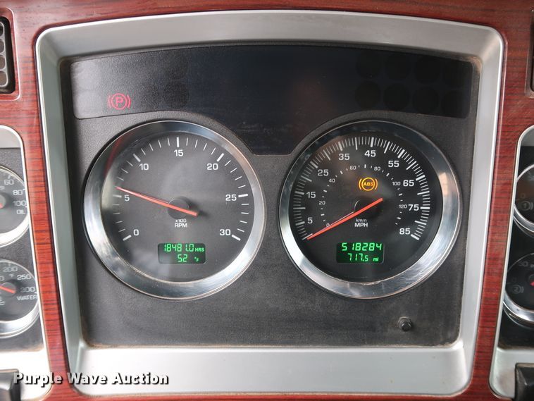 image for item DG4234 2007 Kenworth T800 dump truck