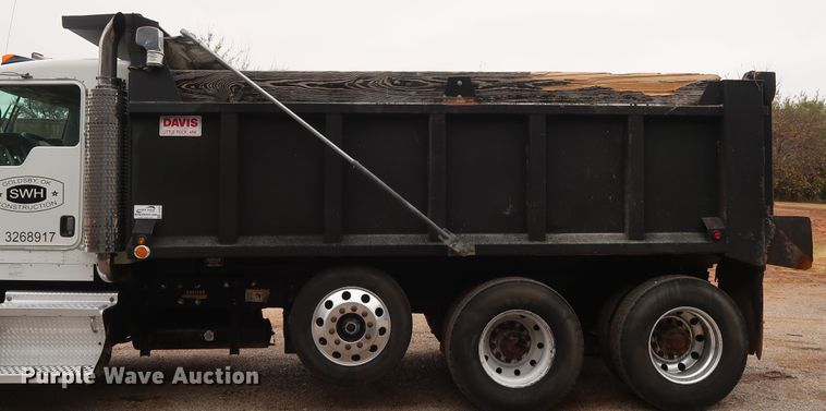 image for item DG4234 2007 Kenworth T800 dump truck