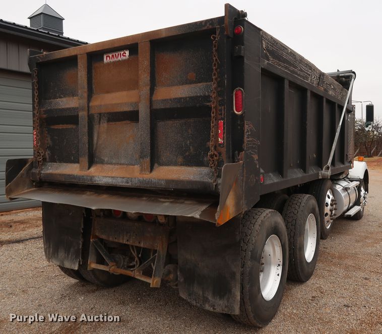 image for item DG4234 2007 Kenworth T800 dump truck