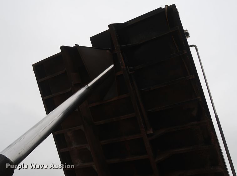 image for item DG4234 2007 Kenworth T800 dump truck