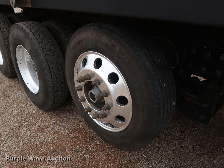 image for item DG4234 2007 Kenworth T800 dump truck