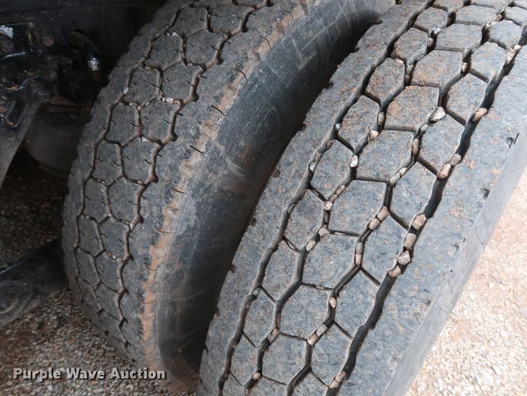 image for item DG4234 2007 Kenworth T800 dump truck