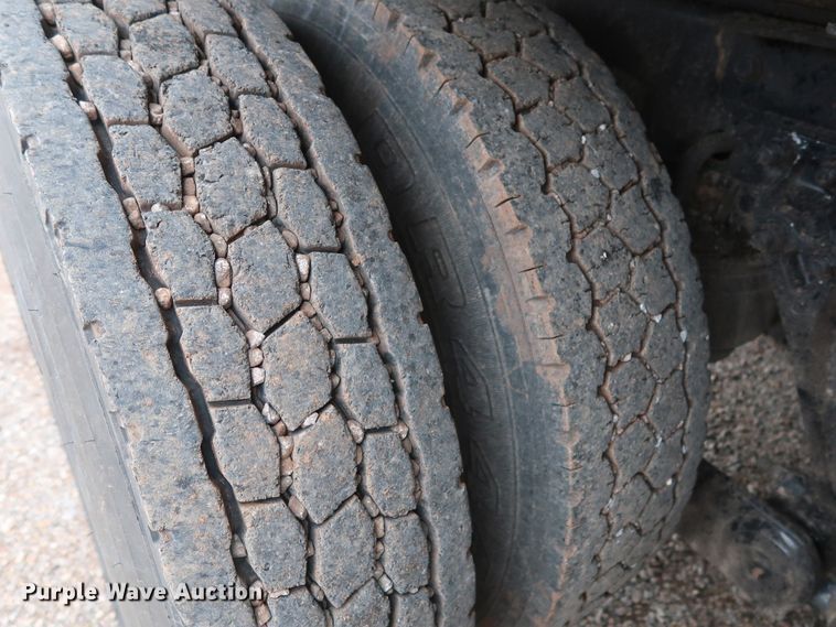 image for item DG4234 2007 Kenworth T800 dump truck