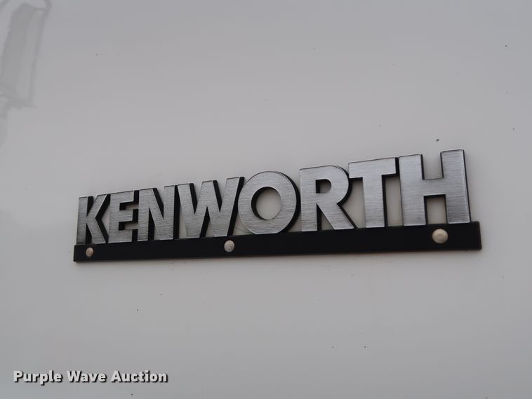image for item DG4234 2007 Kenworth T800 dump truck