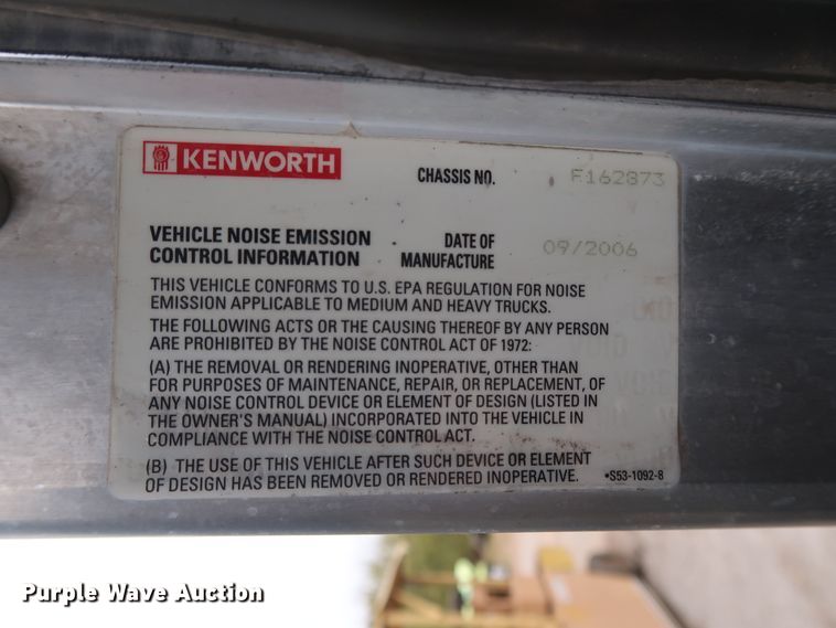 image for item DG4234 2007 Kenworth T800 dump truck