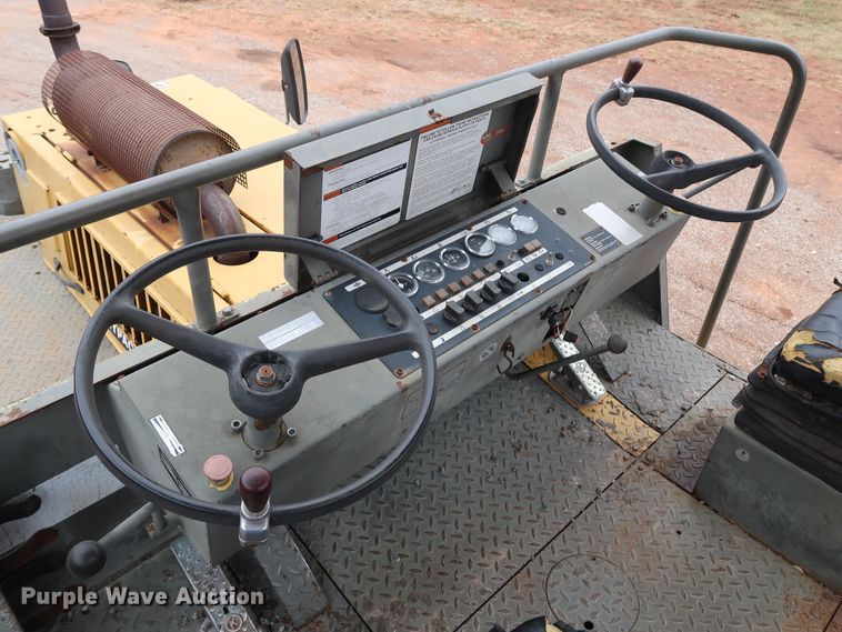 image for item DG4235 2002 Hypac C560A pneumatic roller