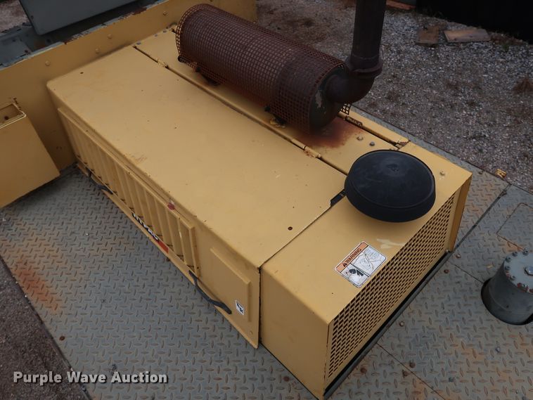 image for item DG4235 2002 Hypac C560A pneumatic roller