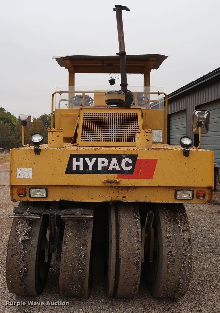 image for item DG4236 1999 Hypac C560A pneumatic roller