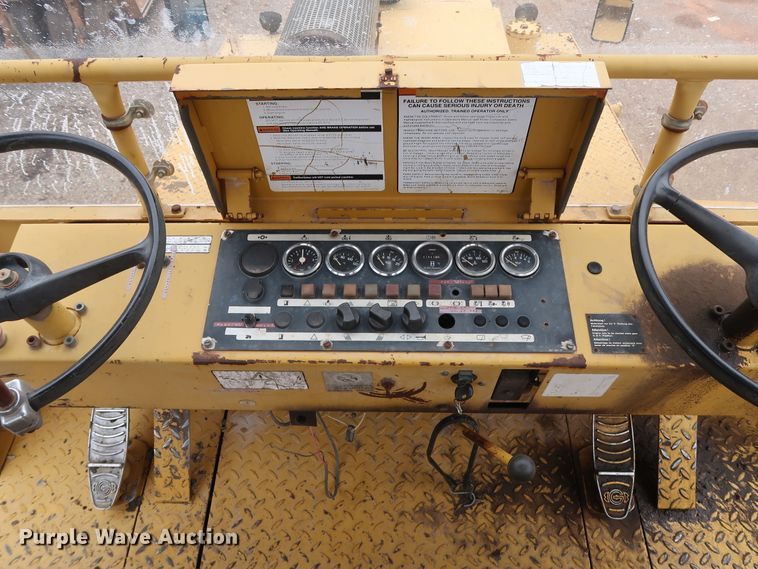 image for item DG4236 1999 Hypac C560A pneumatic roller