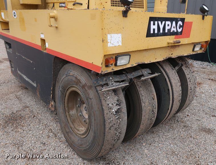 image for item DG4236 1999 Hypac C560A pneumatic roller