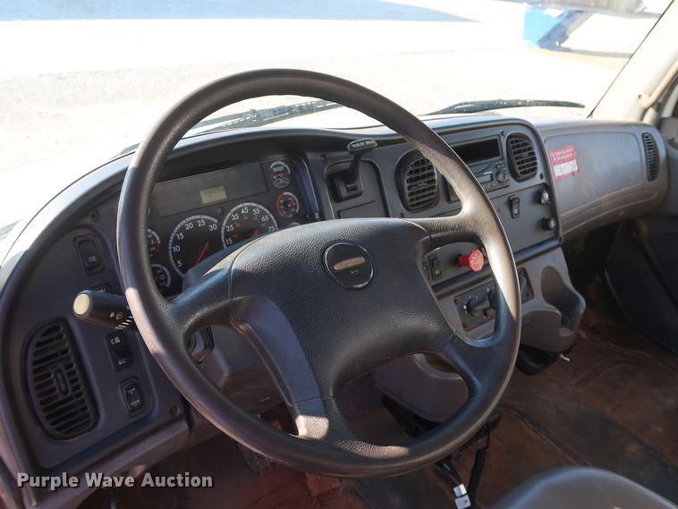 image for item DG4237 2011 Freightliner Business Class M2 digger derrick truck