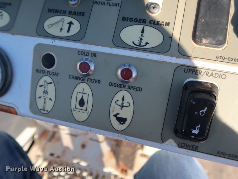 image for item DG4237 2011 Freightliner Business Class M2 digger derrick truck