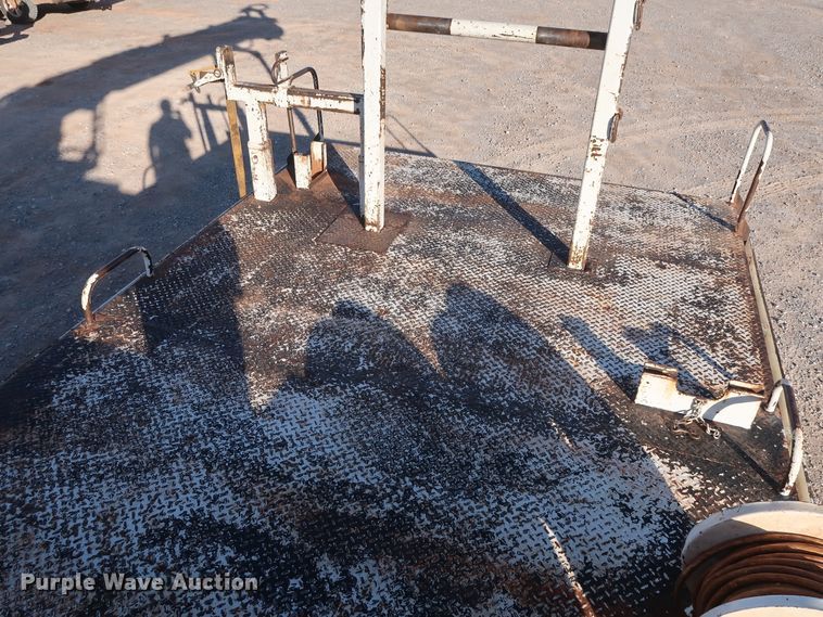 image for item DG4237 2011 Freightliner Business Class M2 digger derrick truck