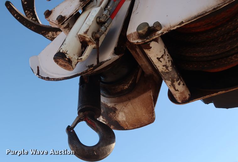 image for item DG4237 2011 Freightliner Business Class M2 digger derrick truck