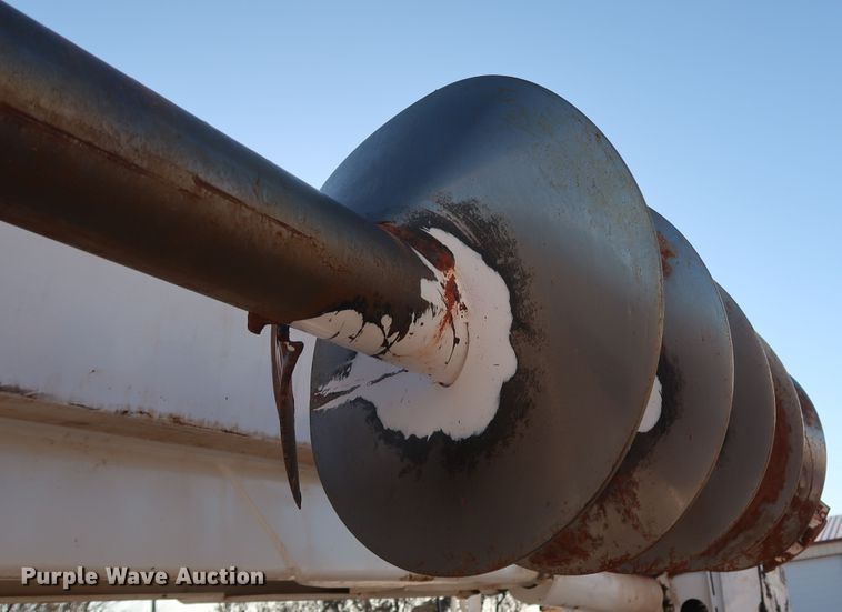 image for item DG4237 2011 Freightliner Business Class M2 digger derrick truck