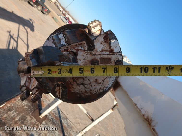 image for item DG4237 2011 Freightliner Business Class M2 digger derrick truck