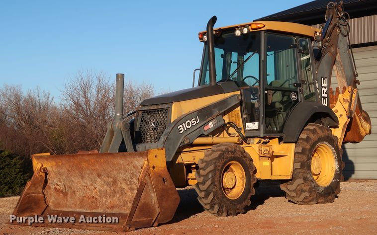 image for item DG4240 2008 John Deere 310SJ backhoe