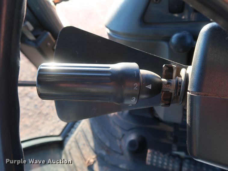 image for item DG4240 2008 John Deere 310SJ backhoe