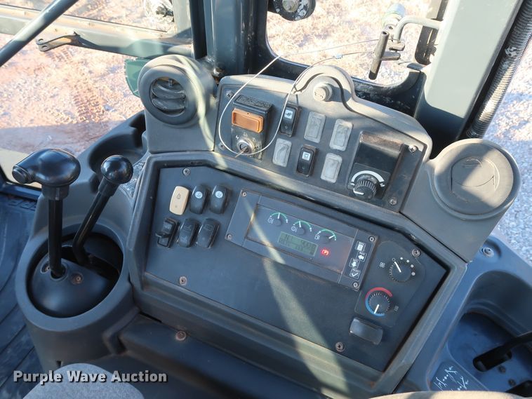 image for item DG4240 2008 John Deere 310SJ backhoe