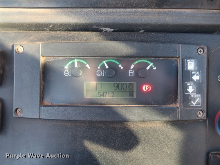 image for item DG4240 2008 John Deere 310SJ backhoe