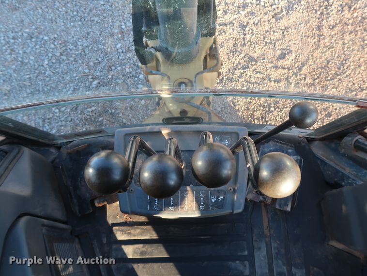 image for item DG4240 2008 John Deere 310SJ backhoe