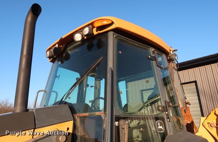 image for item DG4240 2008 John Deere 310SJ backhoe