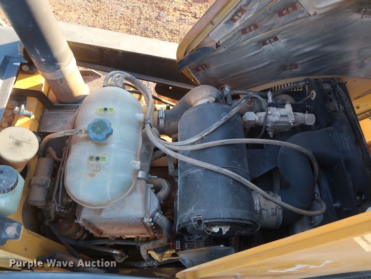 image for item DG4240 2008 John Deere 310SJ backhoe