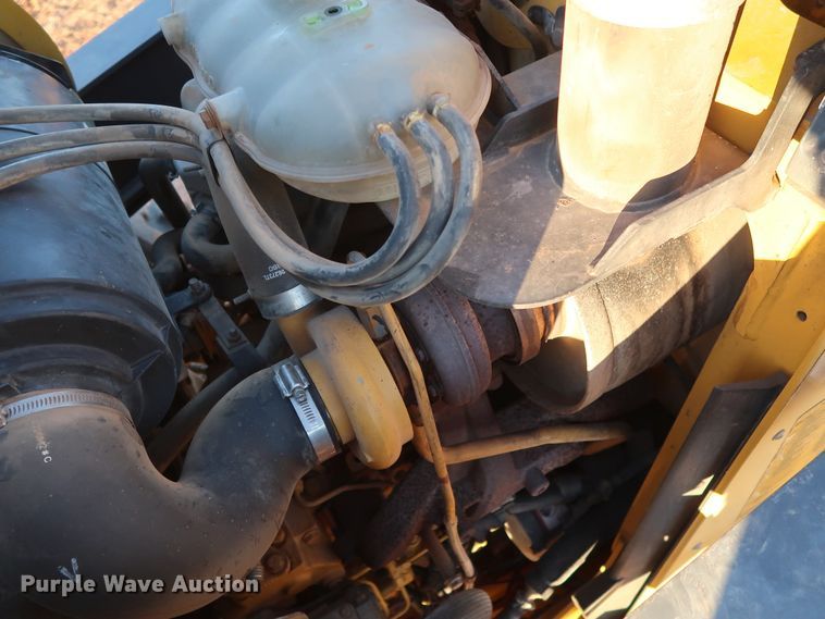 image for item DG4240 2008 John Deere 310SJ backhoe