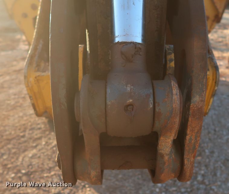 image for item DG4240 2008 John Deere 310SJ backhoe