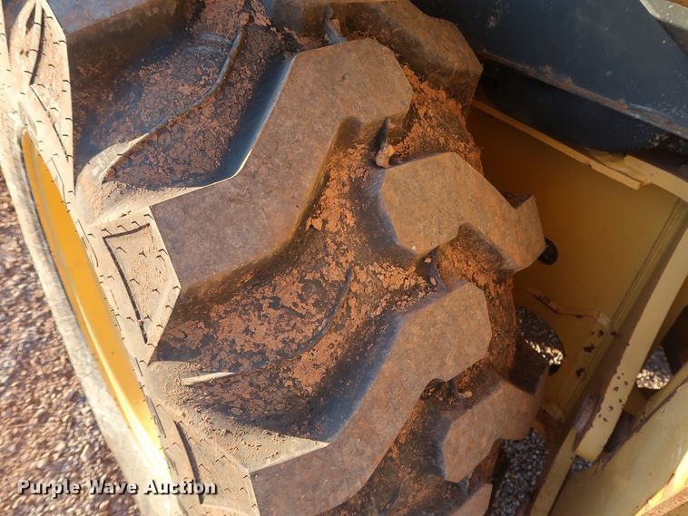 image for item DG4240 2008 John Deere 310SJ backhoe