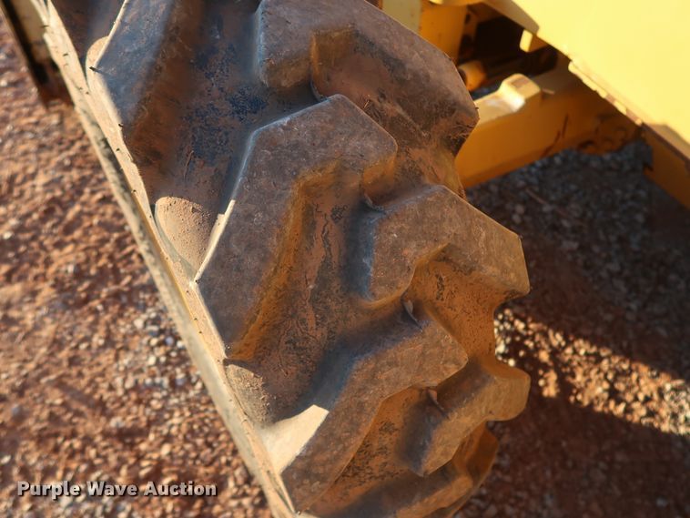image for item DG4240 2008 John Deere 310SJ backhoe