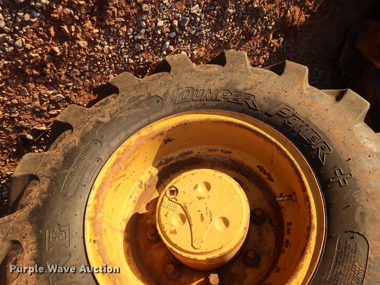 image for item DG4240 2008 John Deere 310SJ backhoe