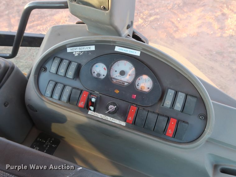 image for item DG4243 2005 Volvo BL70 backhoe