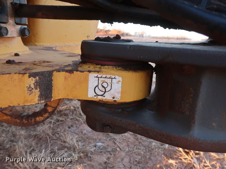 image for item DG4243 2005 Volvo BL70 backhoe