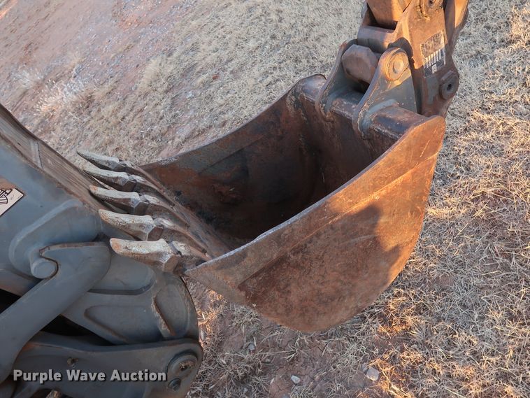 image for item DG4243 2005 Volvo BL70 backhoe