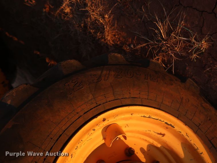 image for item DG4243 2005 Volvo BL70 backhoe