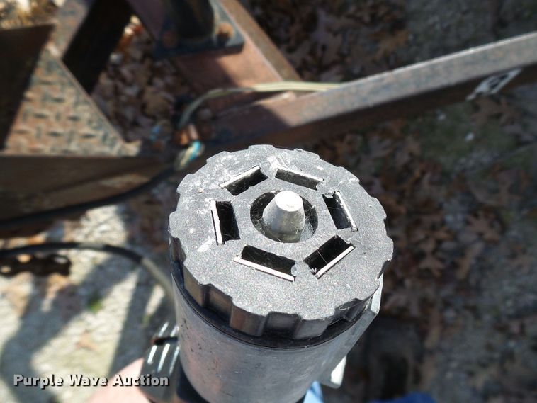 image for item DG5509 1987 shop built utility trailer