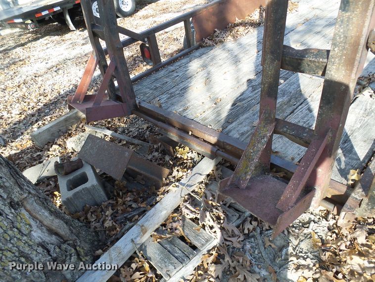 image for item DG5509 1987 shop built utility trailer