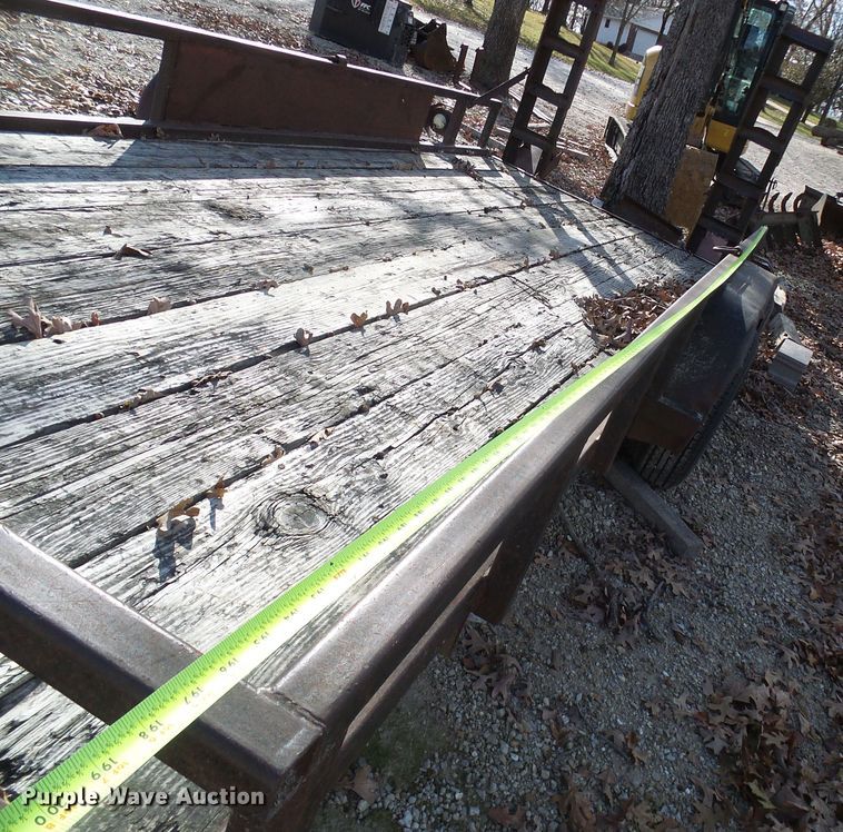 image for item DG5509 1987 shop built utility trailer