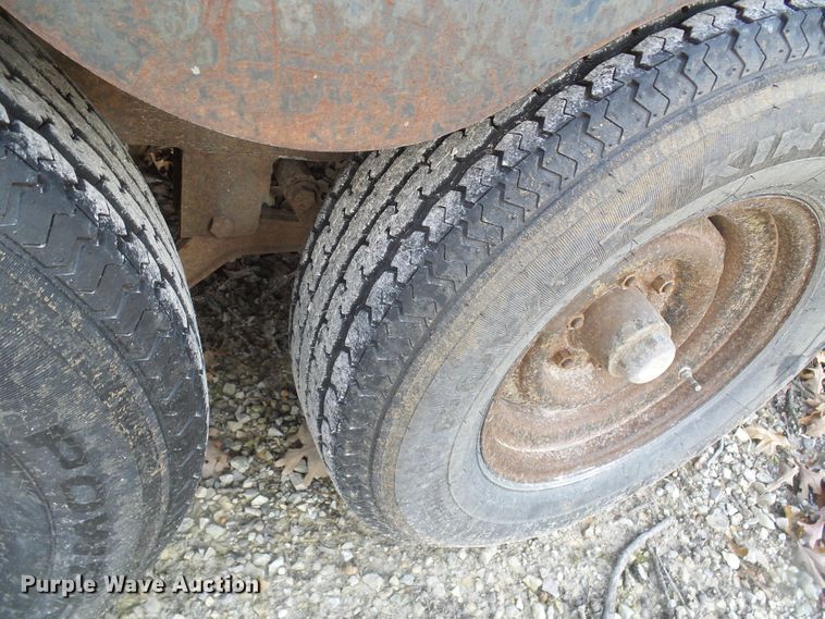 image for item DG5509 1987 shop built utility trailer