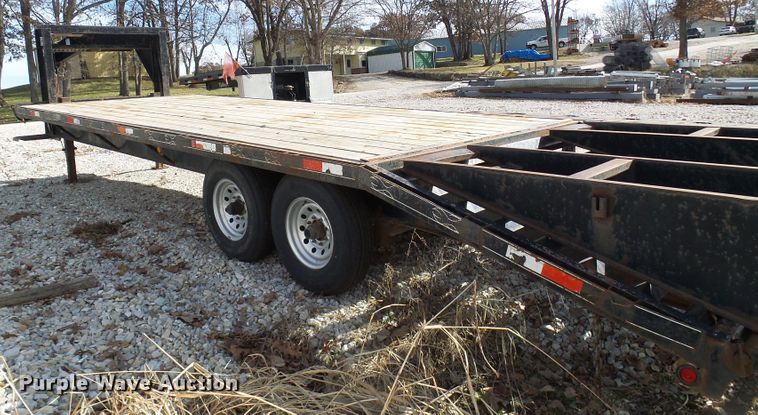 image for item DG5511 2005 shop built equipment trailer