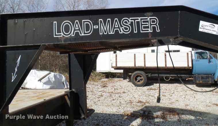 image for item DG5511 2005 shop built equipment trailer