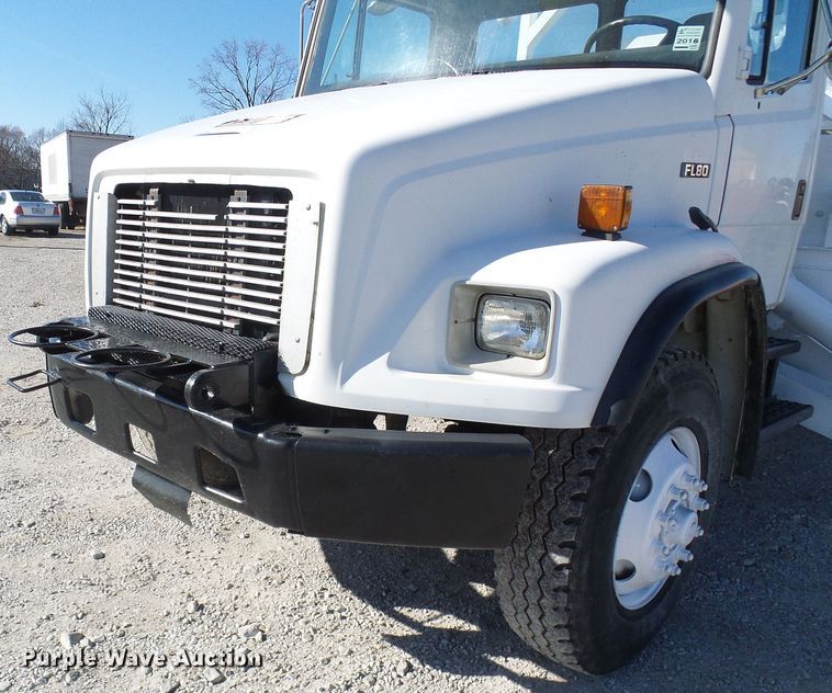 image for item DG5521 2002 Freightliner FL80 bucket truck