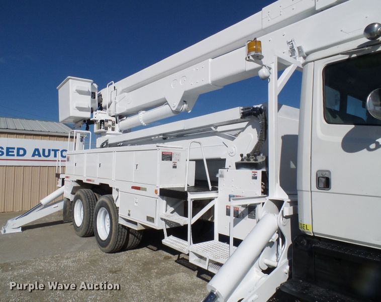 image for item DG5521 2002 Freightliner FL80 bucket truck