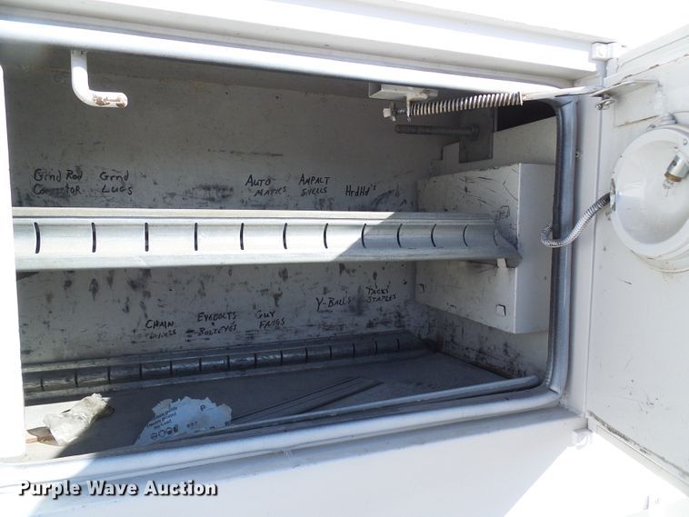 image for item DG5521 2002 Freightliner FL80 bucket truck