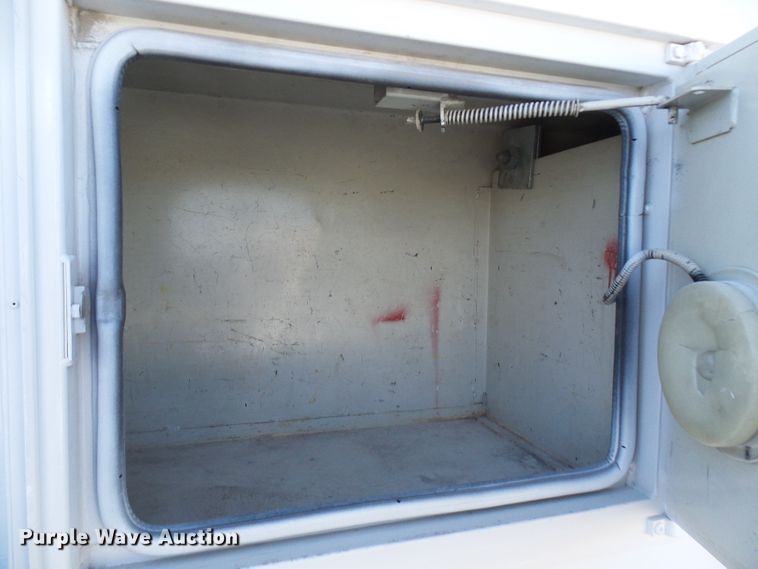 image for item DG5521 2002 Freightliner FL80 bucket truck