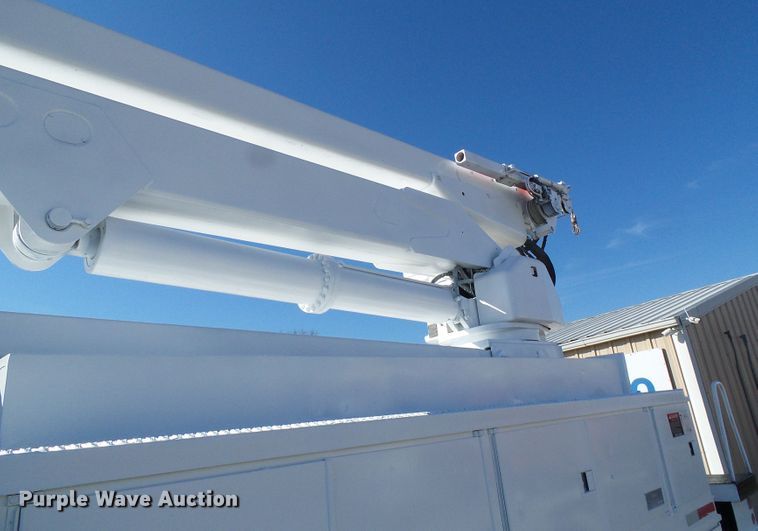 image for item DG5521 2002 Freightliner FL80 bucket truck