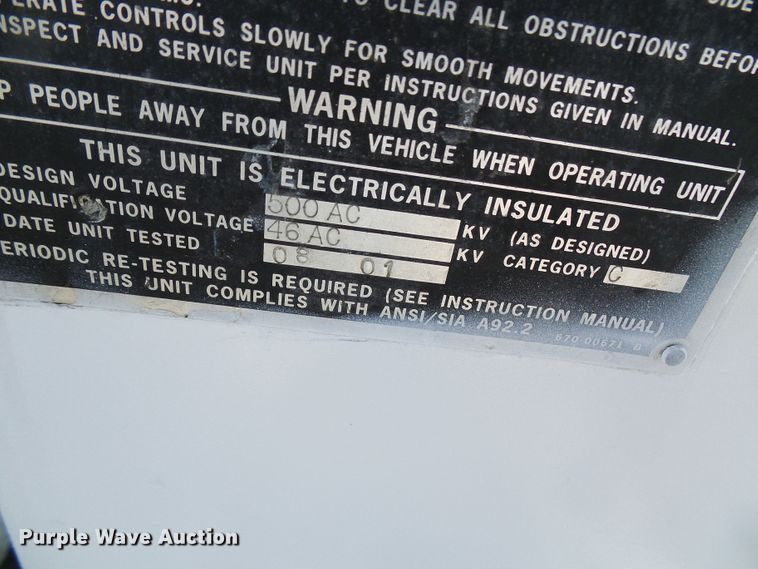 image for item DG5521 2002 Freightliner FL80 bucket truck