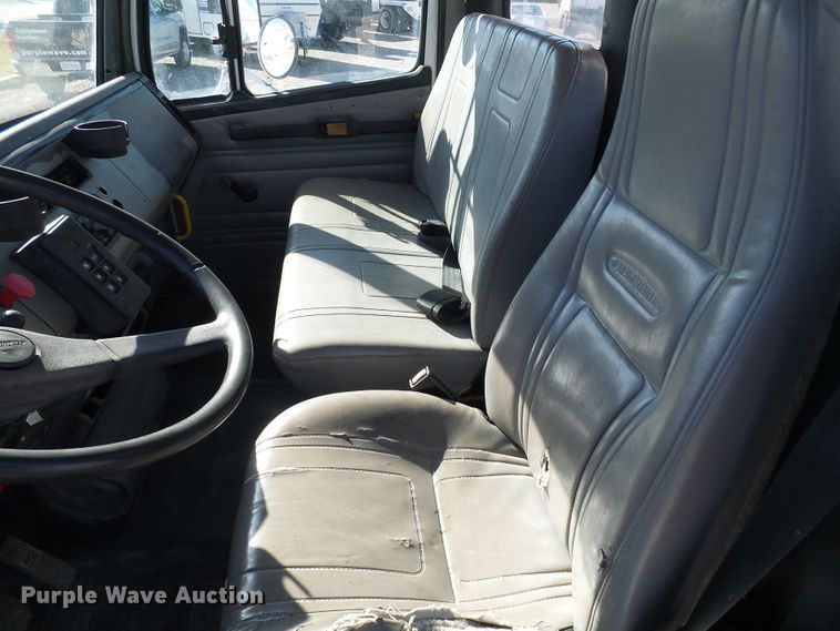 image for item DG5521 2002 Freightliner FL80 bucket truck