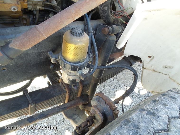 image for item DG5521 2002 Freightliner FL80 bucket truck